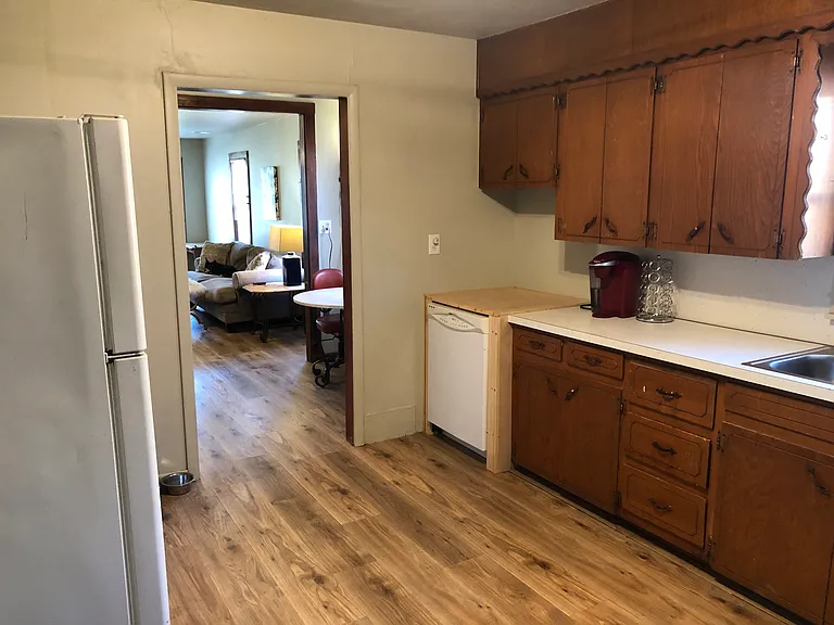 140 W Wayne St — Photo 21