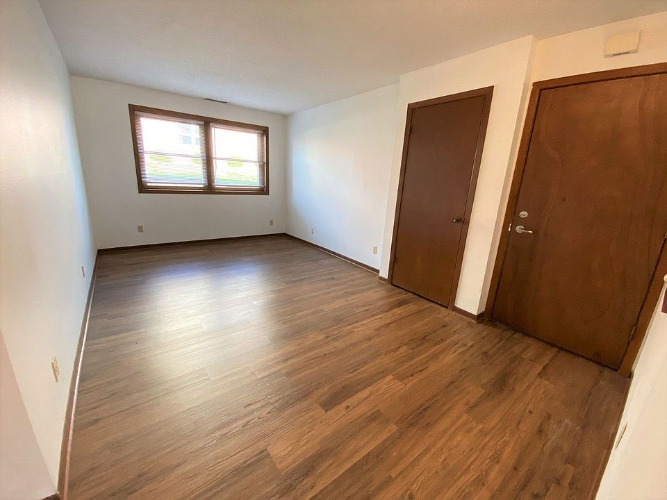 1st image of 134 N Hyland Ave #2