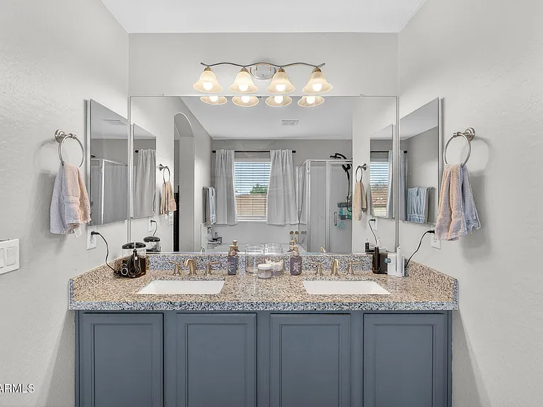 118 W Dragon Tree Ave — Photo 29