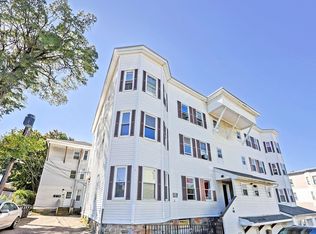 2 Henchman St, Worcester, MA 01605