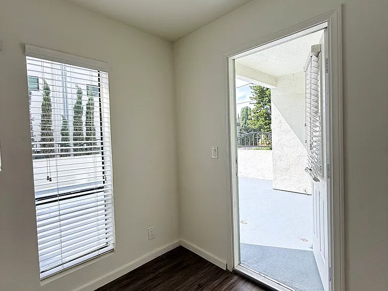 Mansfield Terrace Apartments — Photo 50