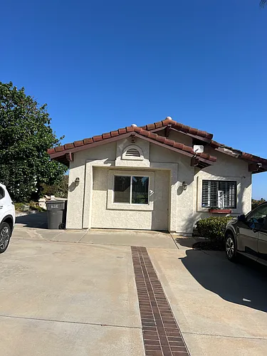 832 Grove View Rd Photo 1