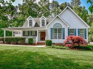 8599 Kiser Commons Dr, Terrell, NC 28682