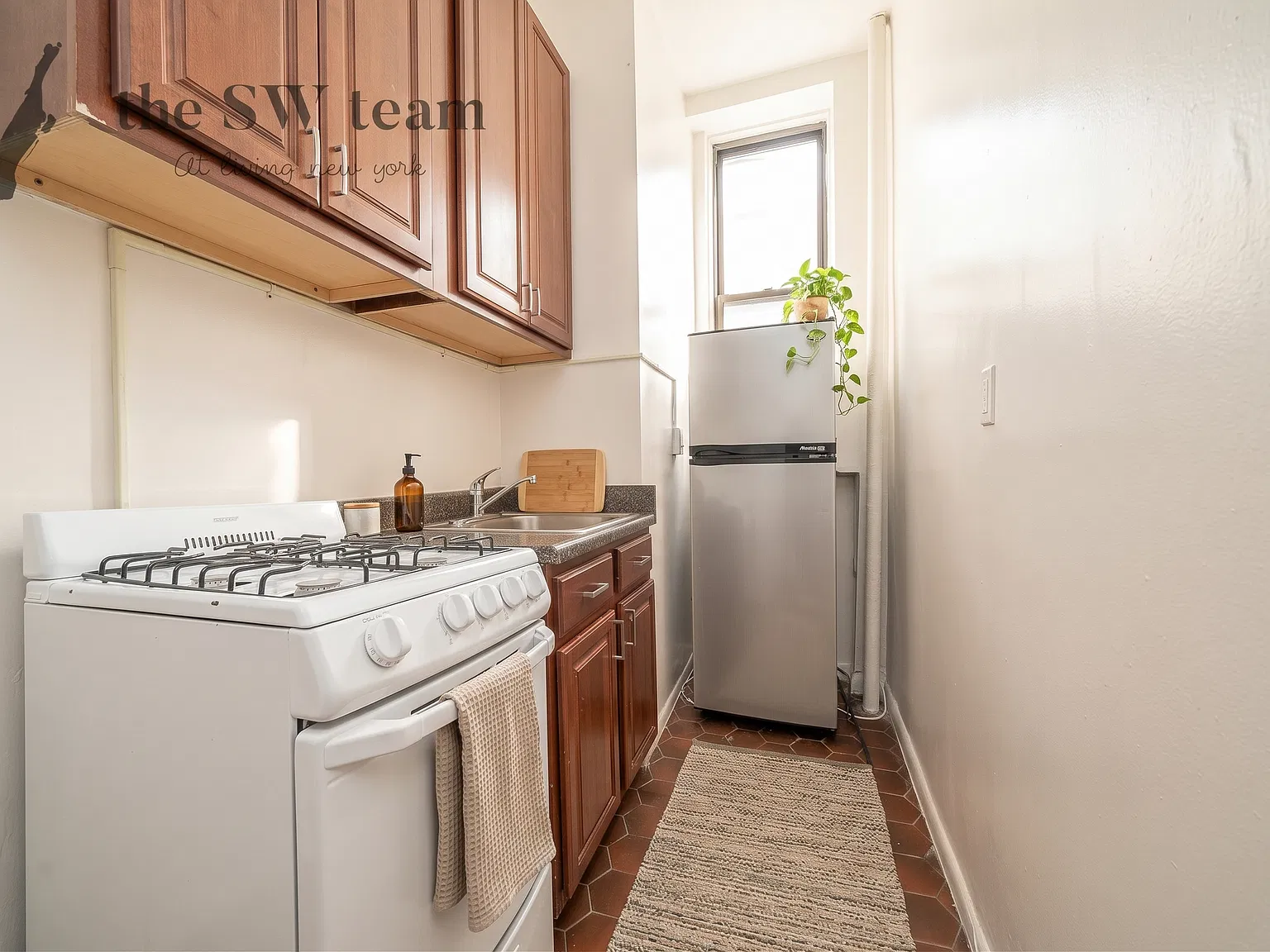 160 West 84th Street — Photo 2