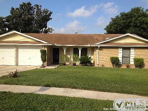 1st image of 14439 Bluewood Dr