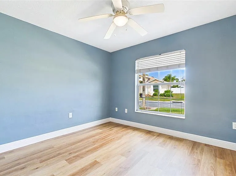11654 Leda Ln — Photo 22