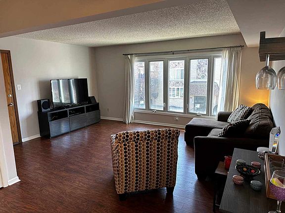 3rd image of 6245 S Newland Ave APT 2N