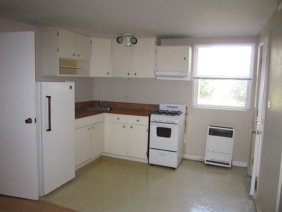 3rd image of 286-A 30th St