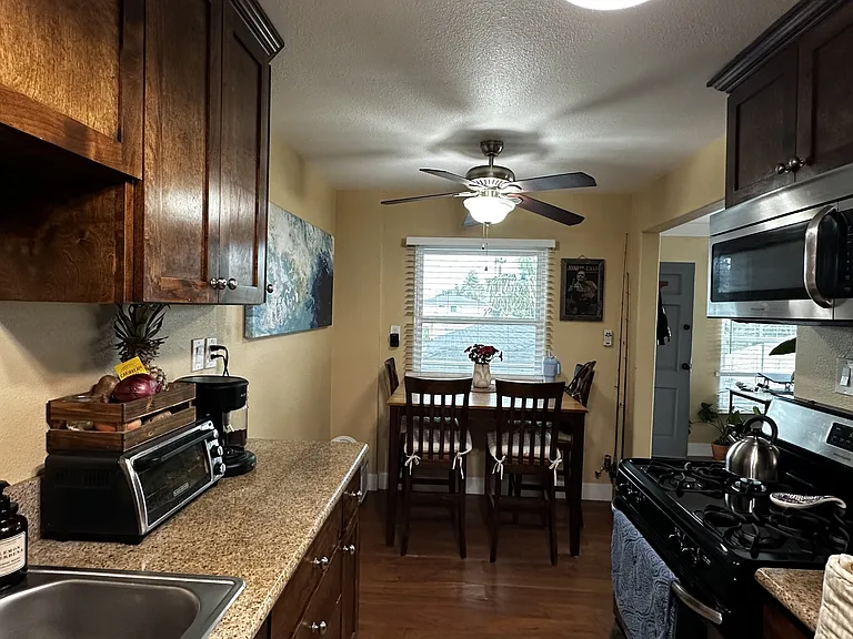 4872 Muir Ave #1 — Photo 12