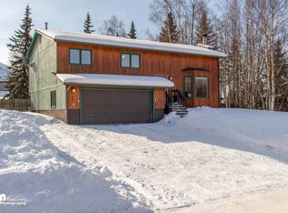 19814 N Montague Loop, Eagle River, AK 99577