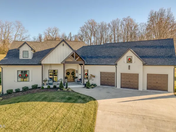 319 Sanctuary Ct, Johnson City, TN 37615