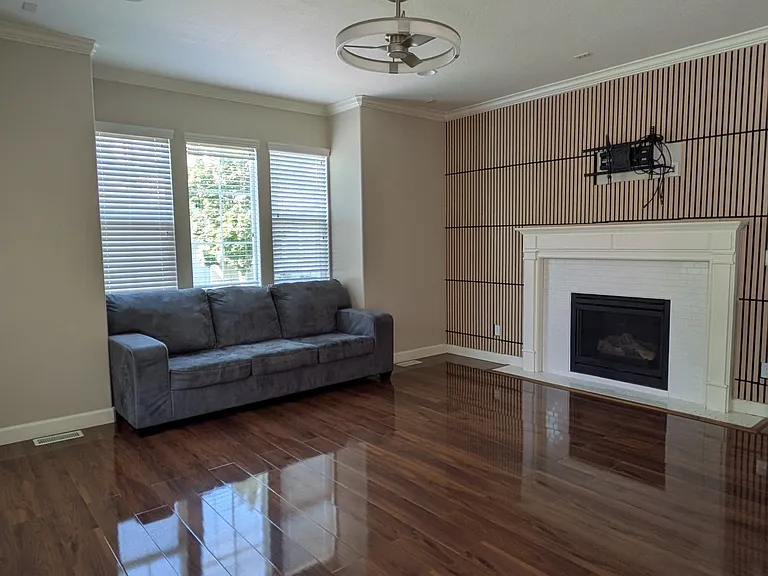 10241 S Clarks Hill Dr — Photo 11