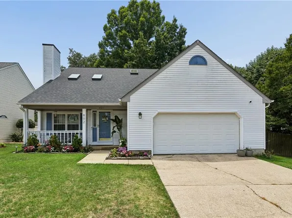 802 Thimbleby Dr, Newport News, VA 23608