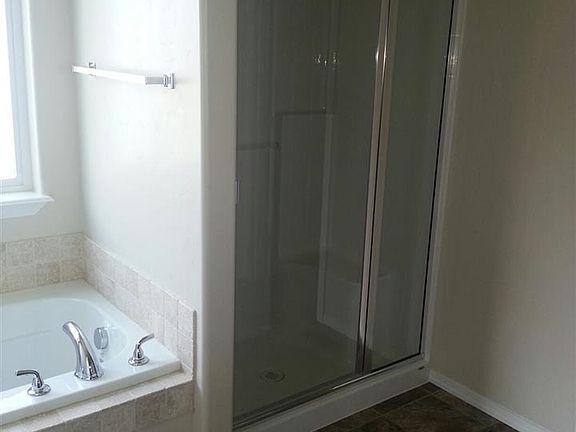 5th image of 165 Canyon Crest Dr #14/5