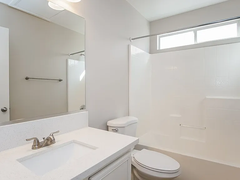 718 Saratoga Springs St — Photo 14