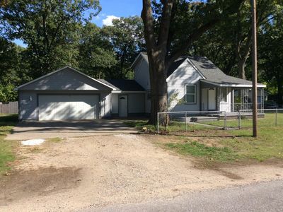 2924 Austin St, Norton Shores, MI, 49444
