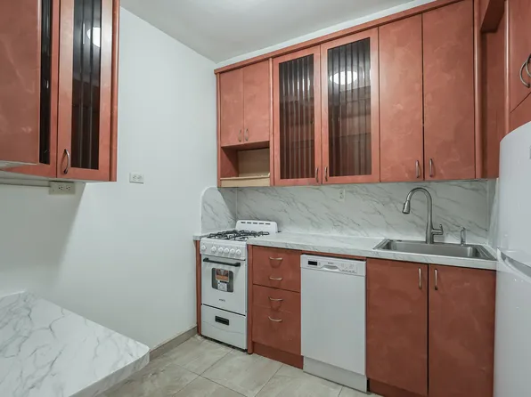 3250 Coney Island Avenue image 7 of 16