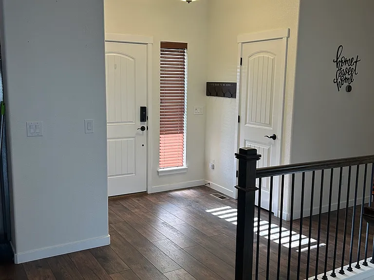 3927 Ivy Hill Dr — Photo 7