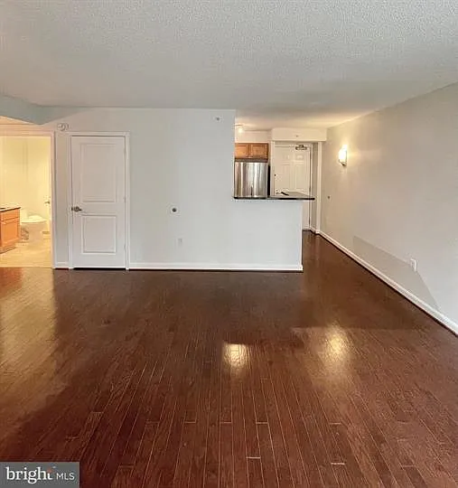 880 N Pollard St #605 — Photo 9