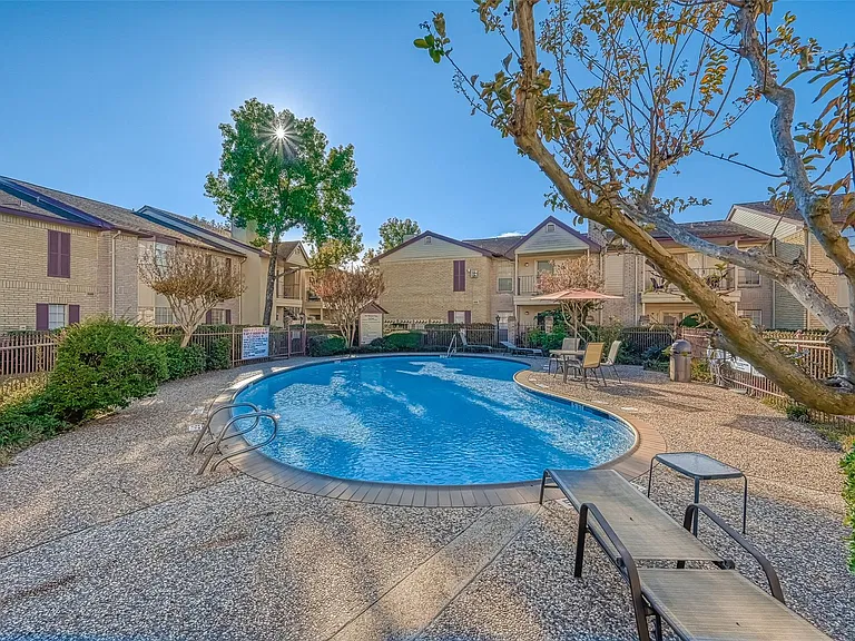 2120 El Paseo St #2407 — Photo 16