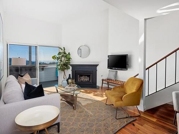 2nd image of 197 Mangano Cir