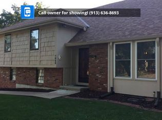 7020 Mill Creek Rd, Shawnee, KS 66217