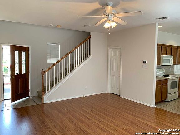 5th image of 1116 Pinnacle Fls