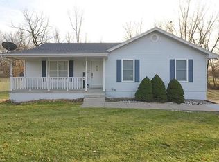 6 Gaines Ave, Camden Point, MO 64018
