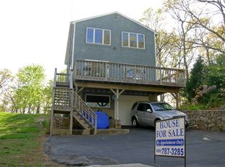 215 W Shore Dr, Exeter, RI 02822