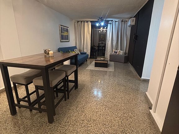 5th image of 1 Condominio Borinquen Towers Avenue Roosevelt Floor 11