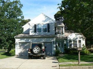 2 Woodlot Ct, Somers Point, NJ