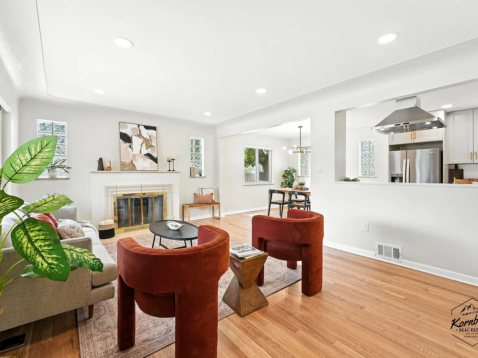 6 bed, 2472 sqft, $3,600 — Photo 4