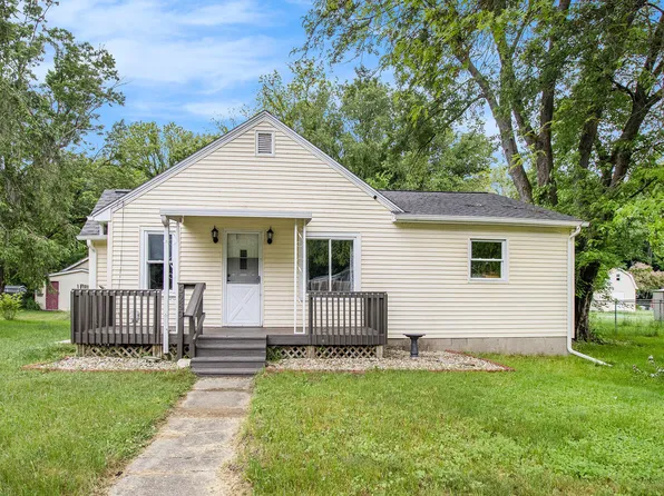 5289 Keyes Dr, Kalamazoo, MI 49004