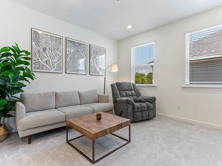 1537 Underbrush Dr — Photo 27