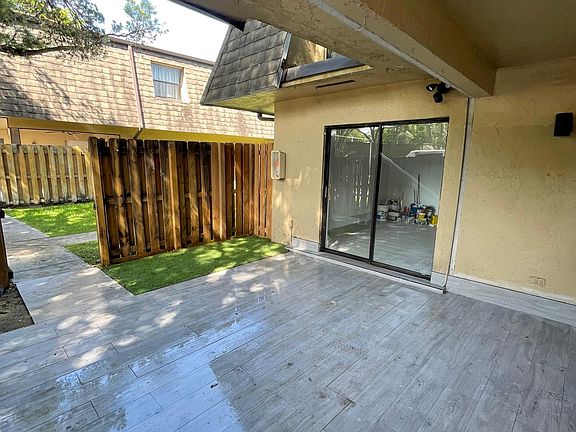 5th image of 14297 SW 94th Circle Ln #104