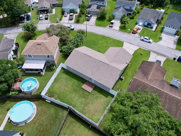 1359 Bramblewood Dr, Lakeland, FL 33811