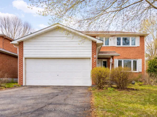 287 Manchester Dr, Newmarket, ON L3Y 6J4