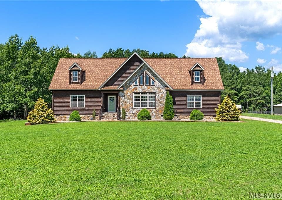 1st image of 306 Canoe Creek Rd