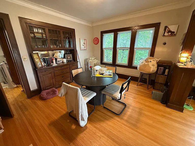 1577 Ashland Ave #4 — Photo 4