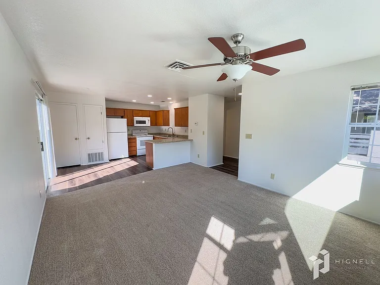 Amanda Place Apartments — Photo 42