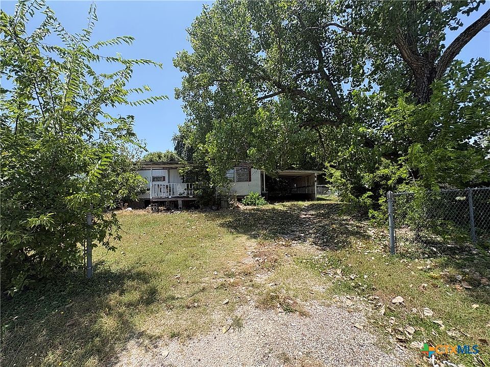1st image of 428 Clore Rd