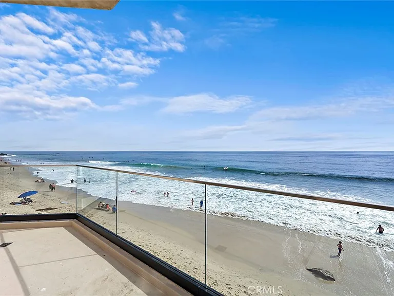 715 Oceanfront Front — Photo 34