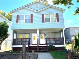90 Governor St, Paterson, NJ 07501