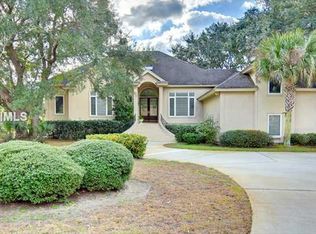 11 Outpost Ln, Hilton Head Island, SC 29928