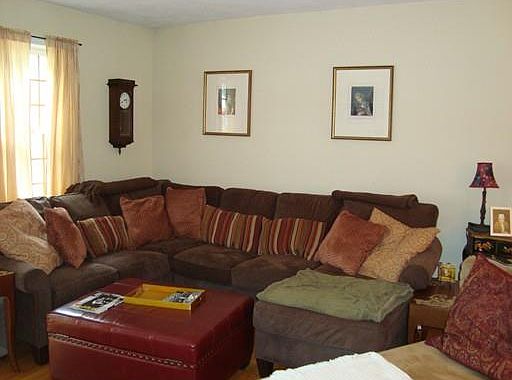 3rd image of 200 Laurelwood Dr