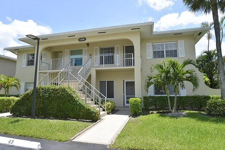 5898 Via Delray #D