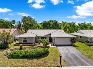 2149 NW 85th Ln, Pompano Beach, FL 33071