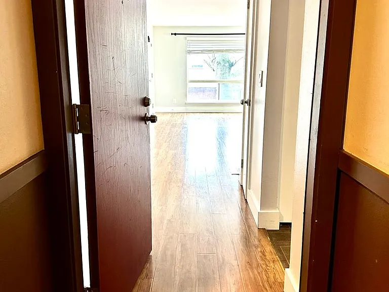 7323 Sand Point Way NE #106 — Photo 29