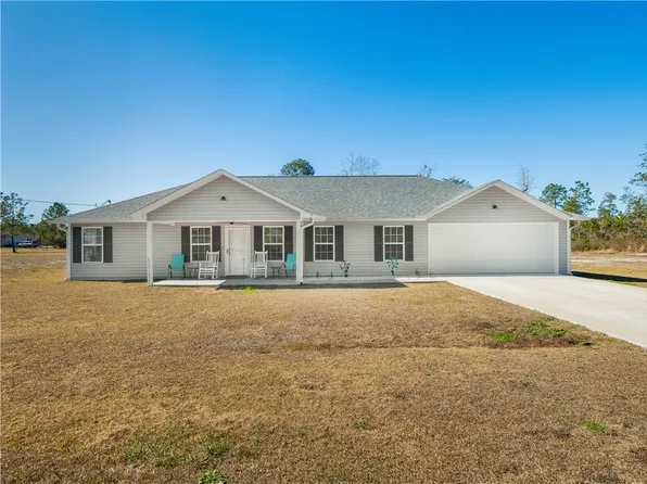 36 Hawks Landing Ct, Waynesville, GA 31566