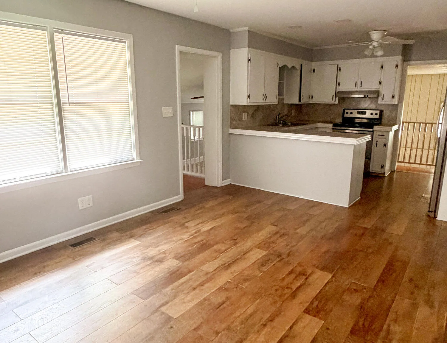 3 bed, 2.0 bath, $1,300 — Photo 3